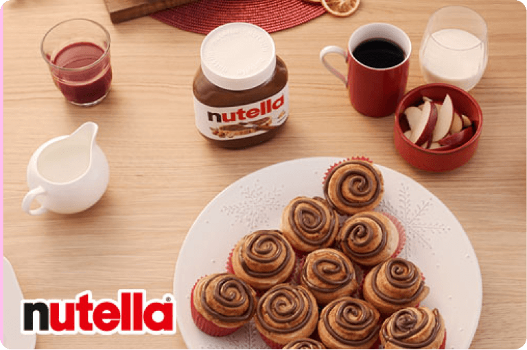 Christmas Cinnamon Rolls with Nutella®